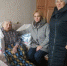 Ветерана Великой Отечественной войны поздравили с наступающим Новым годом - Газета Деснянская правда