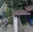 Разъяренный житель Брянска разбил газонокосилкой иномарку соседа - БрянскToday.Ru