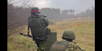 Добровольцы отряда «БАРС-Брянск» овладевают умением стрелять из разных видов вооружений - Брянская Учительская газета