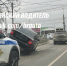В Брянске водитель взлетел на забор возле ДК «Железнодорожников» - БрянскToday.Ru