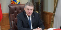 Гражданин Лев Павлов проявил бдительность - Брянская улица
