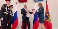 Брянский губернатор поздравил сотрудников и ветеранов пожарно-спасательной службы - Брянская Учительская газета