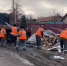 Соседи брянцев начали убирать завалы после обстрела мирного города - Газета Брянские новости