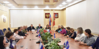 В преддверии Нового года депутаты Госдумы провели встречи с секретарями первичных отделений г. Брянска - Единая Россия