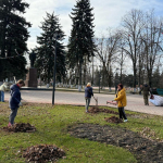 В Брянске прошел первый общегородской субботник сезона-2025