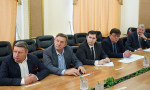 Губернатор Александр Богомаз принял участие в заседании штаба Правительственной комиссии под председательством вице-премьера Правительства РФ Марата Хуснуллина