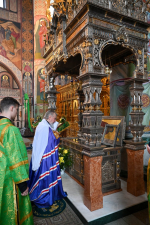 В праздник Входа Господня в Иерусалим митрополит Александр совершил Божественную литургию в Брянском кафедральном соборе