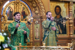 В праздник Входа Господня в Иерусалим митрополит Александр совершил Божественную литургию в Брянском кафедральном соборе
