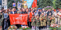 В Фокинском районе прошел праздничный автопробег  - Администрация