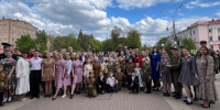 «Вальс Победы» на Театральной площади стал данью памяти героям Великой Отечественной войны - Газета Деснянская правда