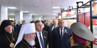 В Брянске открылась выставка «Великие битвы Великой Победы» - Брянская Учительская газета