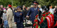 Руководитель и сотрудники межрайонного следственного отдела приняли участие в праздничных мероприятиях в городе Жуковке Брянской области, посвященных 80-летию Победы - Следственный комитет