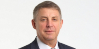 Пограничников и ветеранов службы с профессиональным праздником поздравил Александр Богомаз - Брянская Учительская газета