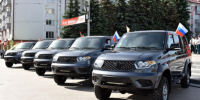 В Брянске пограничникам вручили ключи от 10 автомобилей - Газета Деснянская правда