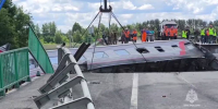 Появилось видео изнутри поезда, на который рухнул мост в Брянской области - Газета Брянские новости