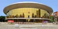 На Октябрьской площади у Брянского цирка уложено 250 квадратных метров плиточного покрытия - Брянская Учительская газета