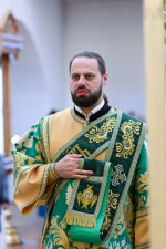 В день 35-летия прославления праведного Иоанна Кронштадтского совершено праздничное богослужение в Иоанно-Кронштадтском храме города Брянска