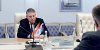 Губернатор Брянской области провел рабочую встречу с руководителем Федерального дорожного агентства - Газета Деснянская правда