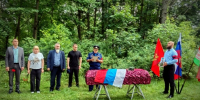 В Клинцовском районе простились с Евгением Картавым, погибшим в зоне СВО - Сетевое издание Новости Брянска