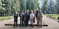 Сотрудники департамента внутренней политики приняли участие в субботнике - Департамент внутренней политики