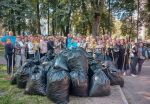 Во время субботника в Брянске собрали более полутысячи кубометров мусора
