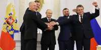 В Брянске состоялась молодежная акция в честь Дня воссоединения России - Администрация области