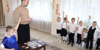 В Брянске железнодорожники отметили День народного единства с детьми - БрянскToday.Ru