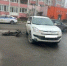 В Брянске водитель иномарки сломал руку мужчине на электровелосипеде - Телеканал Городской