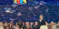 В правительстве региона назвали закрытую от независимых СМИ встречу Воскресенского с жителями «открытым диалогом» - Ракурс 32