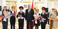 Губернатор Брянской области вручил паспорта юным жителям нашего региона - БрянскToday.Ru