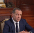 Медведев прокомментировал политические риски для Зеленского - Ракурс 32