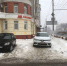 В Брянске на улице Дуки белый «Рено» заблокировал тротуар - БрянскToday.Ru
