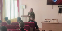 Сотрудники следственного управления СК России по Брянской области встретились с кадетами Стародубского казачьего корпуса и рассказали ребятам о проекте «Юный следователь» - Следственный комитет