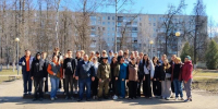 Брянцы навели порядок в сквере Гайдукова на первом весеннем субботнике - БрянскToday.Ru