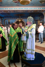 В канун дня памяти праведного Иоанна Кронштадтского митрополит Александр совершил всенощное бдение в Брянском кафедральном соборе