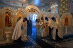 В канун Недели 3-й по Пятидесятнице митрополит Александр совершил всенощное бдение в Брянском кафедральном соборе