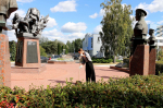 Депутаты и сотрудники областной Думы приняли участие в субботнике